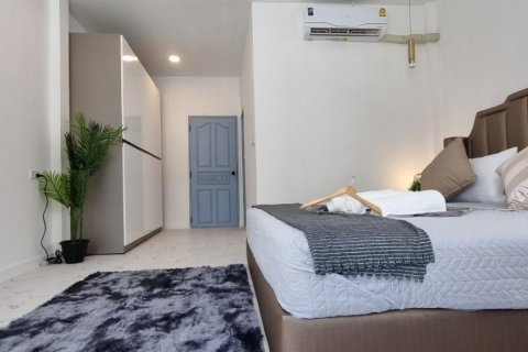 House in Bang Lamung, Thailand 4 bedrooms № 43339 - photo 22