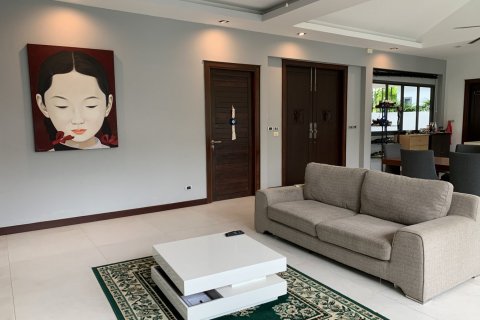 House in Bang Tao, Thailand 3 bedrooms № 3851 - photo 5