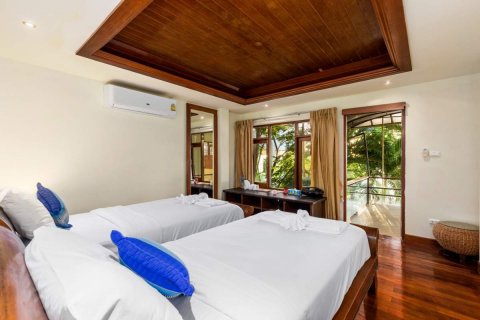 Villa in Patong, Thailand 7 bedrooms № 4206 - photo 17