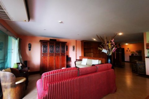 Condo in Pattaya, Thailand, 2 bedrooms  № 43678 - photo 9