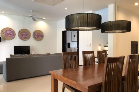 Townhouse in Bang Tao, Thailand 3 bedrooms № 43343 - photo 7