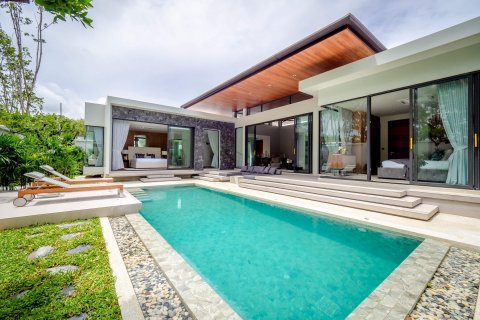Villa in Bang Tao, Thailand 3 bedrooms № 43788 - photo 1