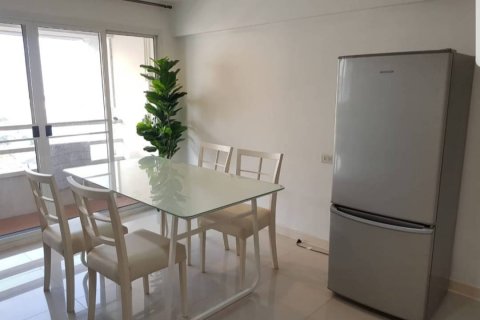 Condo in Bangkok, Thailand, 2 bedrooms  № 43937 - photo 13