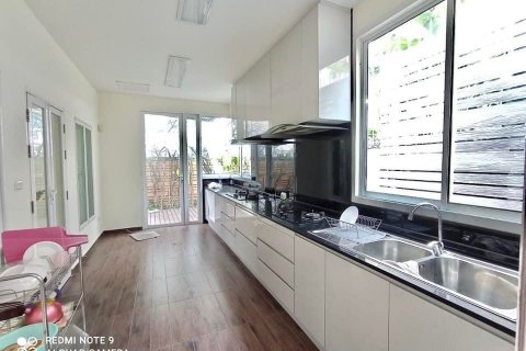 House in Bangkok, Thailand 4 bedrooms № 44052 - photo 9