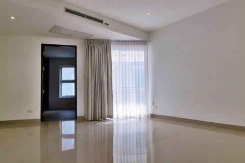 Condo in Bang Lamung, Thailand, 4 bedrooms  № 43872 - photo 12