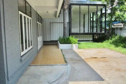 House in Bangkok, Thailand 3 bedrooms № 44058 - photo 4