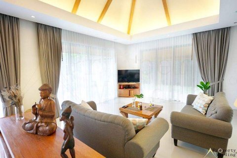 Villa in Bang Tao, Thailand 4 bedrooms № 44654 - photo 5