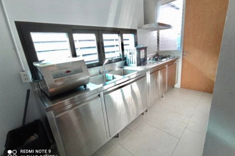 House in Bangkok, Thailand 4 bedrooms № 44060 - photo 11