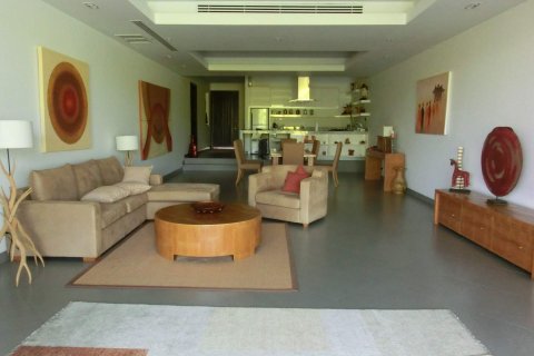 Apartment in Bang Tao, Thailand 2 bedrooms № 34878 - photo 2