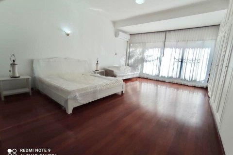 House in Bangkok, Thailand 6 bedrooms № 44047 - photo 22