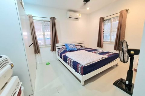 House in Sattahip, Thailand 2 bedrooms № 44733 - photo 10