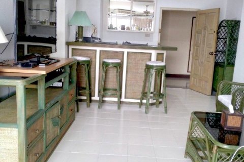 Condo in Pattaya, Thailand, 1 bedroom  № 44372 - photo 5