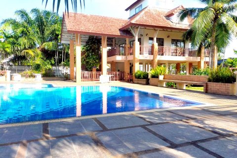 House in Pattaya, Thailand 3 bedrooms № 44374 - photo 26