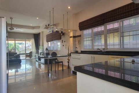 House in Bang Lamung, Thailand 3 bedrooms № 44377 - photo 7