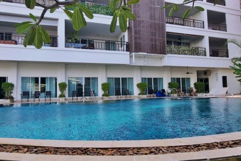 Condo in Bang Lamung, Thailand, 4 bedrooms  № 43872 - photo 24