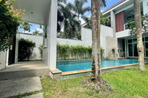 Townhouse in Bang Tao, Thailand 3 bedrooms № 44543 - photo 2