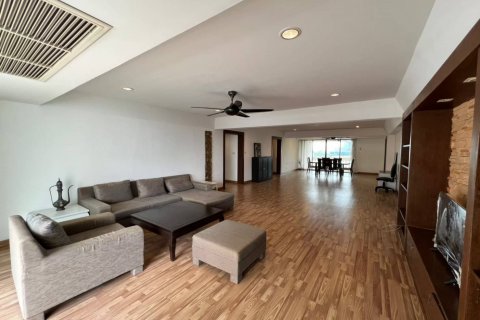 House in Pattaya, Thailand 3 bedrooms № 44236 - photo 8