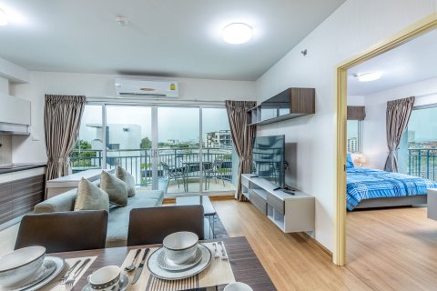 Condo in Pattaya, Thailand, 2 bedrooms  № 44051 - photo 8