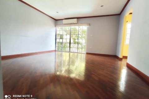 House in Bangkok, Thailand 5 bedrooms № 44070 - photo 15