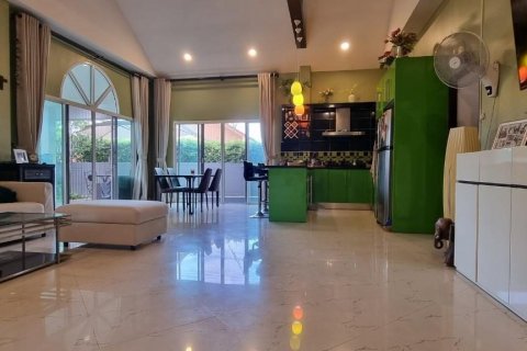 House in Bang Lamung, Thailand 2 bedrooms № 44712 - photo 3