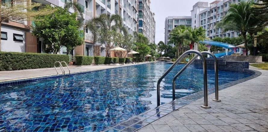 Condo in Bang Lamung, Thailand, 2 bedrooms  № 44664