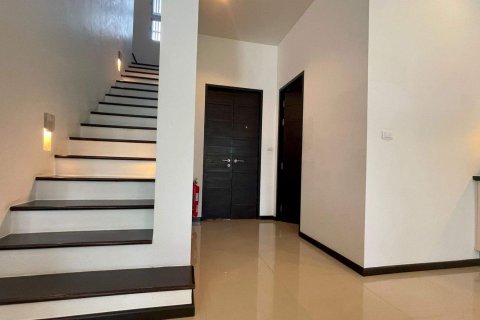 Townhouse in Bang Tao, Thailand 3 bedrooms № 44543 - photo 7