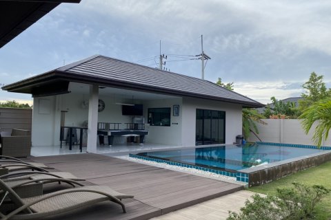 House in Pattaya, Thailand 3 bedrooms № 45482 - photo 9