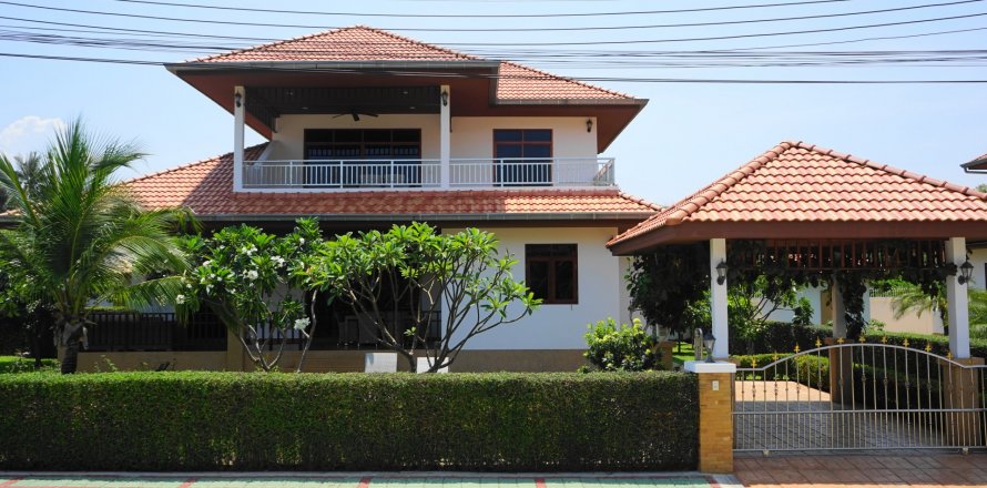 Villa in Hua Hin, Thailand 3 bedrooms № 46223