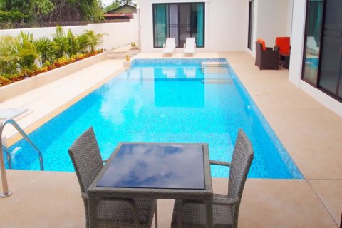 House in Pattaya, Thailand 4 bedrooms № 45518 - photo 7