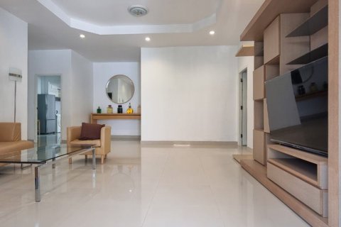 House in Bang Lamung, Thailand 4 bedrooms № 46307 - photo 3