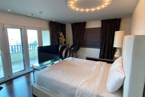 Condo in Pattaya, Thailand, 3 bedrooms  № 45397 - photo 20