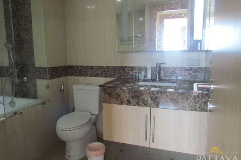 Condo in Pattaya, Thailand, 1 bedroom  № 45348 - photo 3