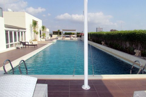 Condo in Pattaya, Thailand, 1 bedroom  № 45181 - photo 14