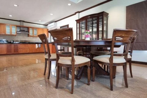 House in Sattahip, Thailand 3 bedrooms № 46203 - photo 8