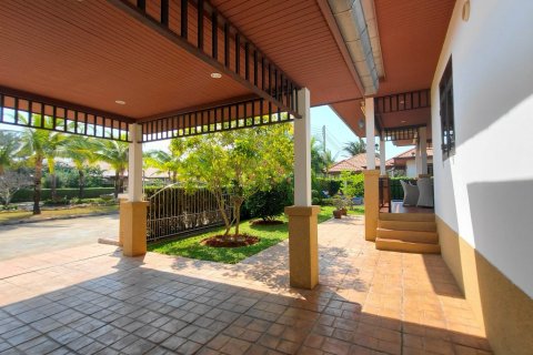 Villa in Hua Hin, Thailand 3 bedrooms № 46212 - photo 22