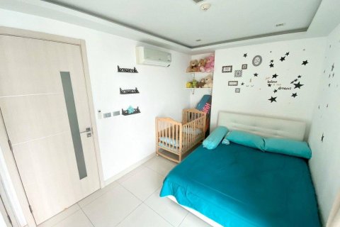 Condo in Pattaya, Thailand, 2 bedrooms  № 45375 - photo 1