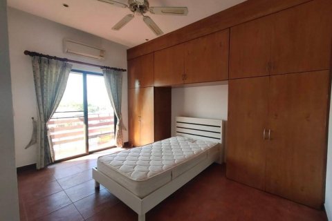 House in Bang Lamung, Thailand 4 bedrooms № 46197 - photo 26