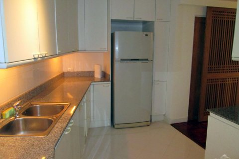 Condo in Pattaya, Thailand, 3 bedrooms  № 45417 - photo 4