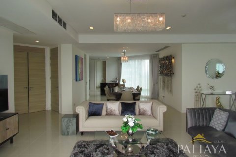 Condo on Jomtien Beach, Pattaya, Thailand, 3 bedrooms  № 45077 - photo 11