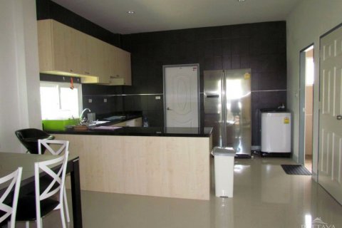 House in Pattaya, Thailand 3 bedrooms № 45462 - photo 6