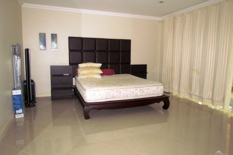 Condo in Pattaya, Thailand, 2 bedrooms  № 45285 - photo 14