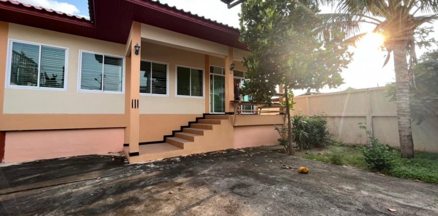 House in Bang Lamung, Thailand 2 bedrooms № 45921