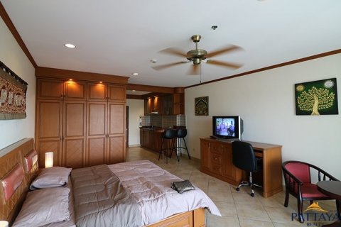 Condo in Pattaya, Thailand, 1 bedroom  № 45067 - photo 2