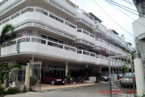 House in Pattaya, Thailand 3 bedrooms № 45558 - photo 1