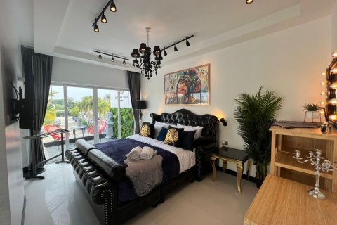 House on Jomtien Beach, Pattaya, Thailand 8 bedrooms № 45545 - photo 8