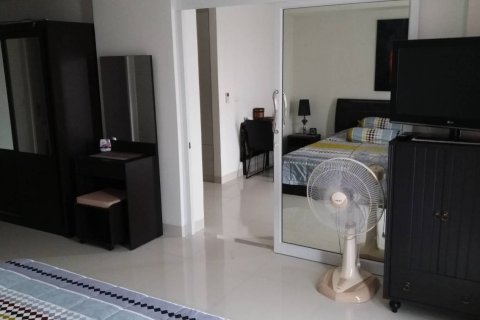 Condo in Pattaya, Thailand, 1 bedroom  № 45356 - photo 7