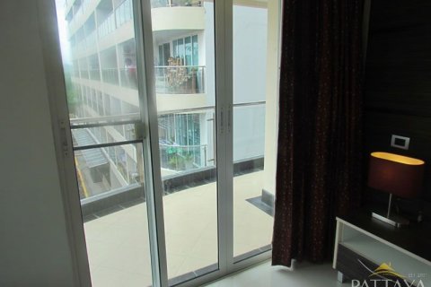 Condo in Pattaya, Thailand, 1 bedroom  № 45243 - photo 6