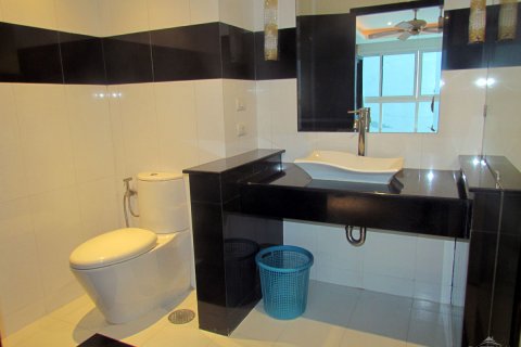 Condo in Pattaya, Thailand, 1 bedroom  № 45418 - photo 9