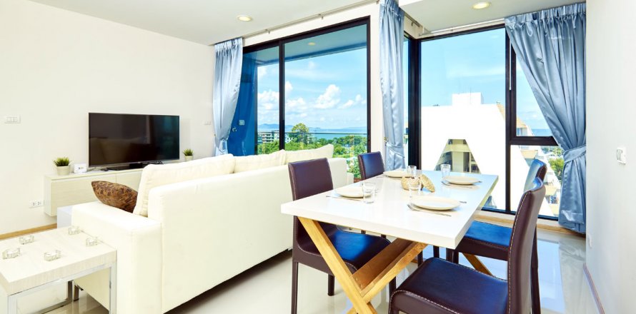 Condo on Jomtien Beach, Pattaya, Thailand, 2 bedrooms  № 45414