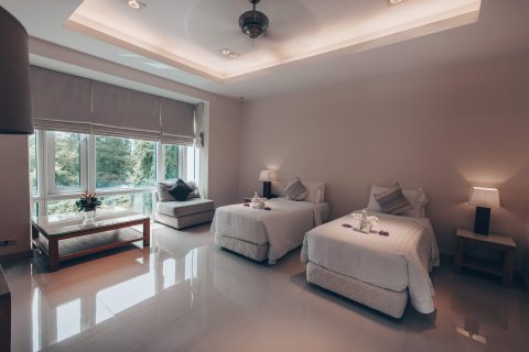 Villa in Mai Khao, Thailand 4 bedrooms № 34432 - photo 21